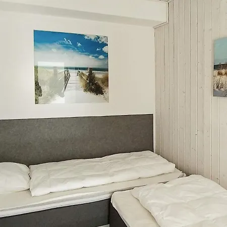 4 Star Holiday In بيت للعطل *
